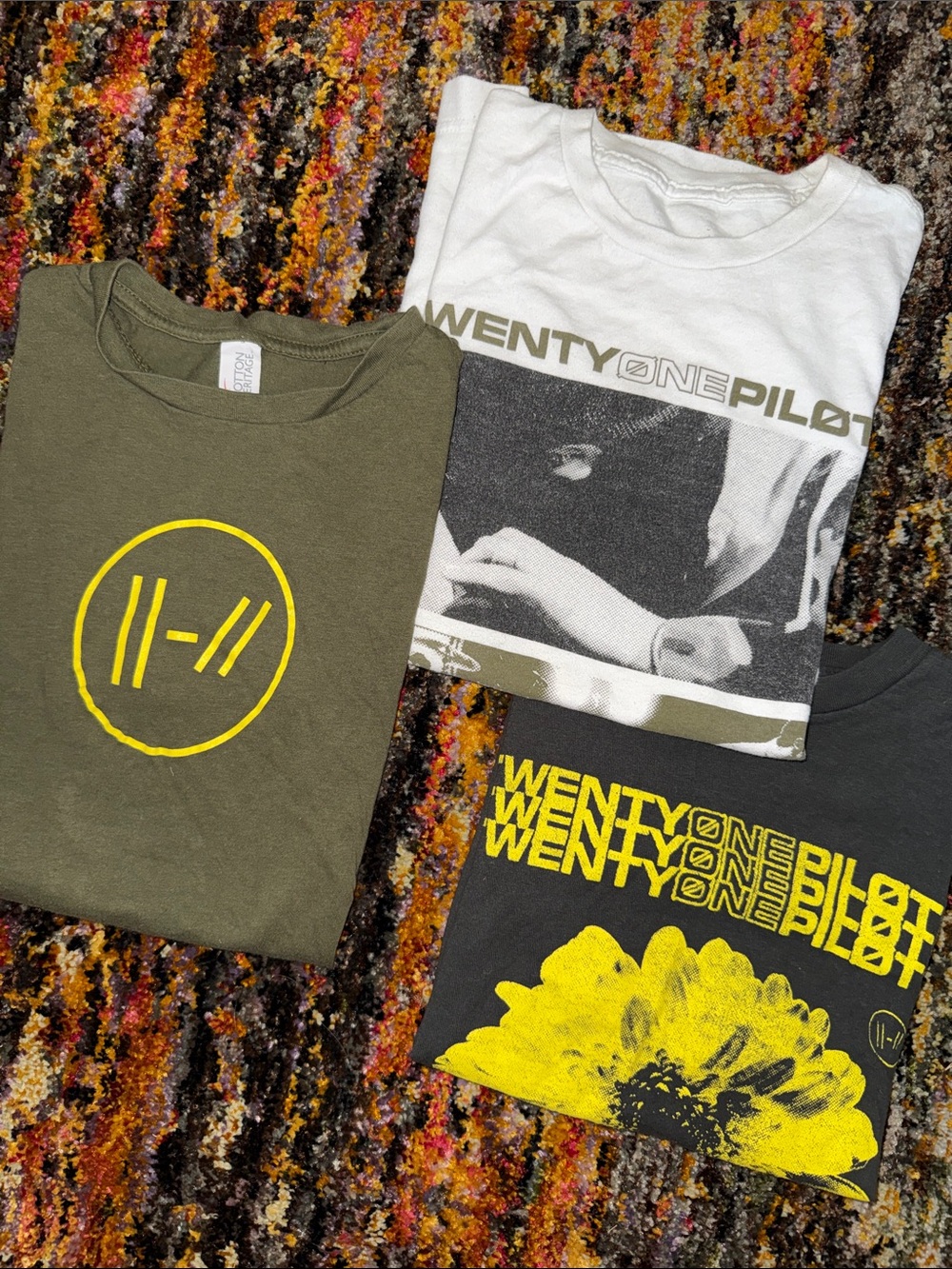 Twenty One Pilots Graphic Tee Bundle XS